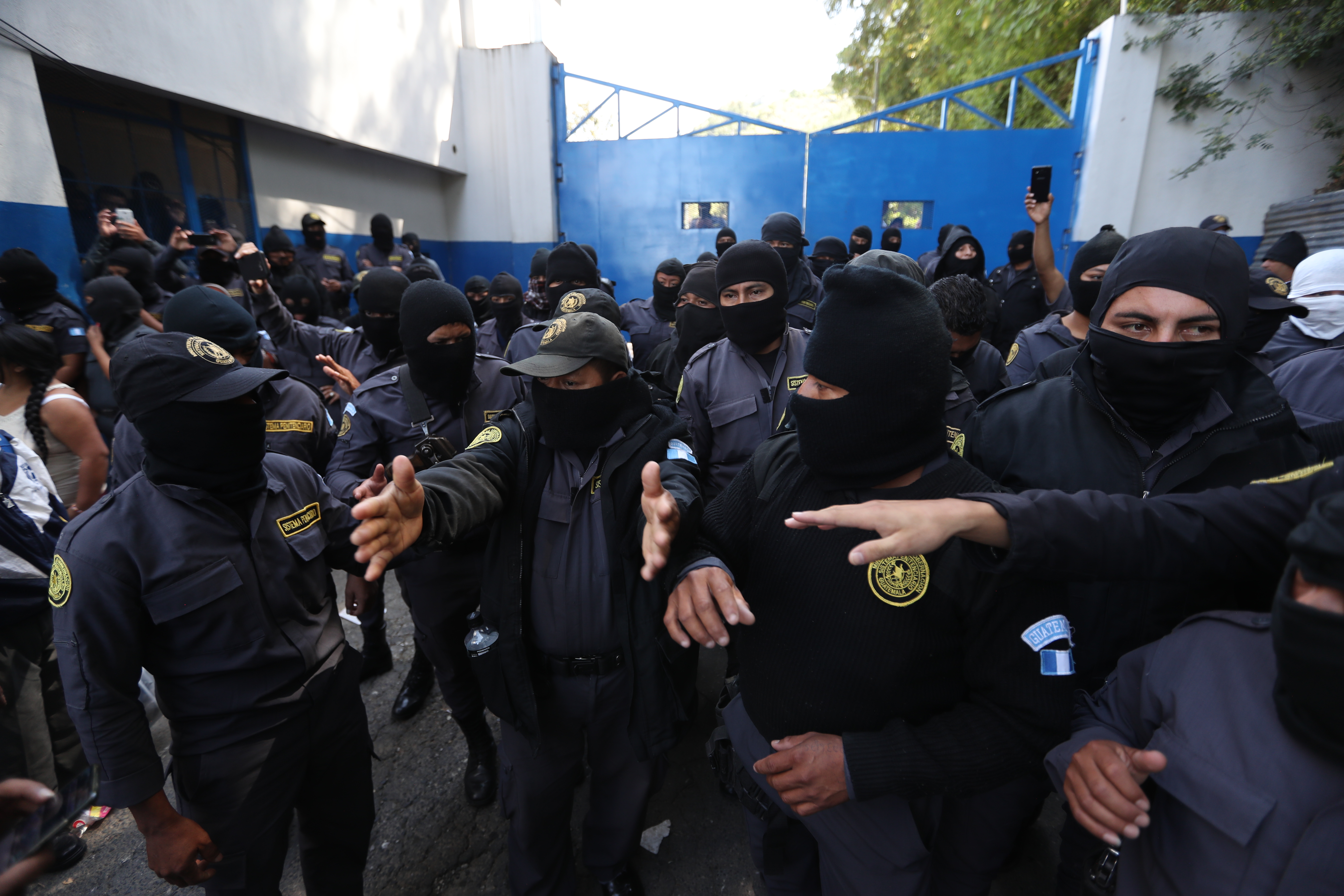 Guardias penitenciarios exigen mejoras. 