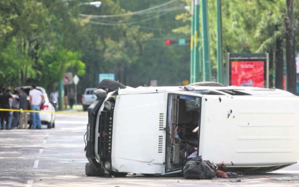 Luis René Ibáñez García, subdirector de la cárcel del Boquerón, fue asesinado el 29 de julio de 2009 en el bulevar Vista Hermosa. (Foto Prensa Libre: Hemeroteca PL)