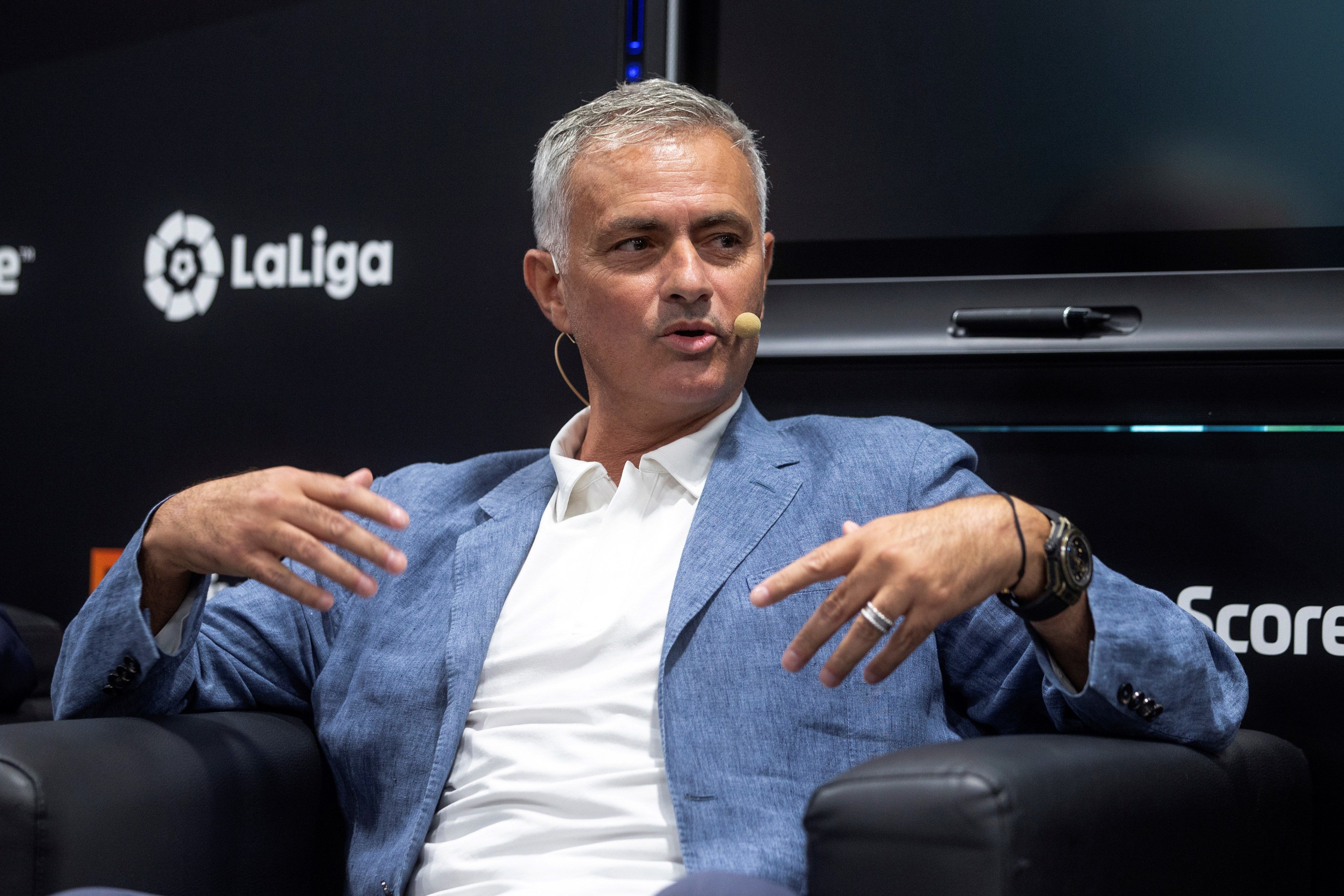 El técnico portugués José Mourinho, durante la presentación de LiveScore, la aplicación de resultados deportivos en directo. (Foto Prensa Libre: EFE)