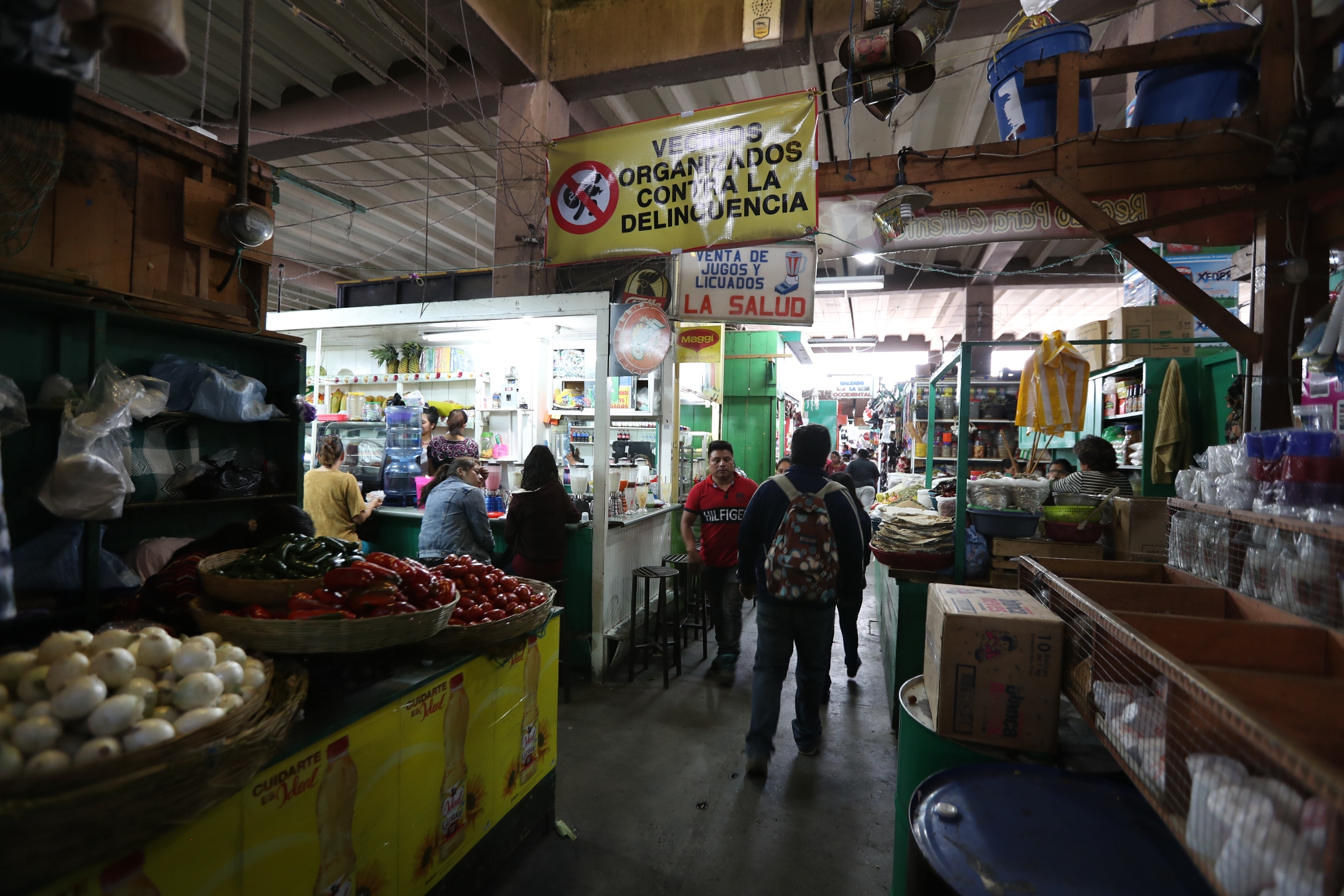 Este año la municipalidad intentó comprar en dos ocasiones cámaras de vigilancia para los mercados municipales. (Foto Prensa Libre: María Longo) 