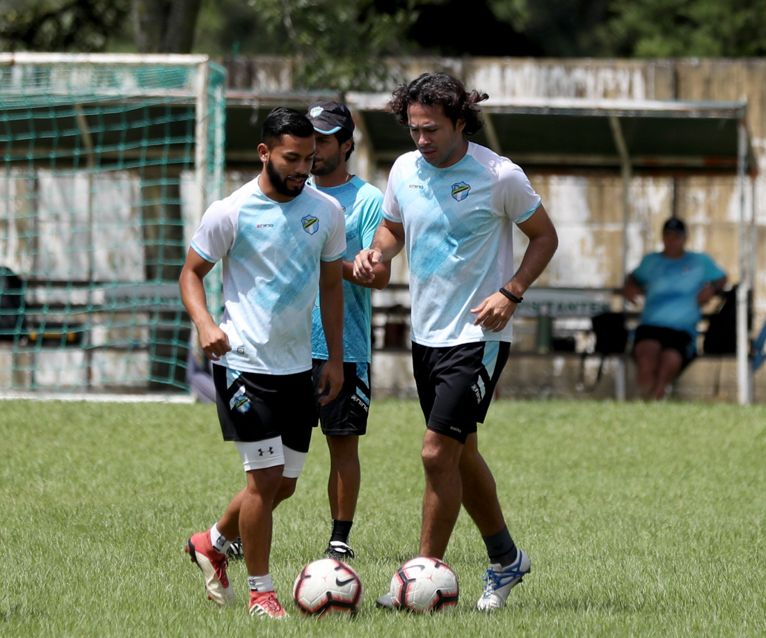 El delantero mexicano Agustín Herrera espera continuar con la racha goleadora en la Liga Concacaf. (Foto Prensa Libre: Carlos Vicente)