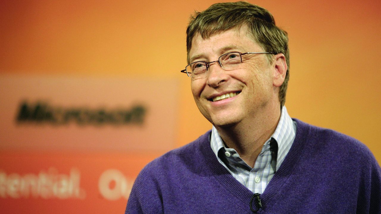 Microsoft Chairman Bill Gates (L) looks on during a news conference at company headquarters in Redmond, Washington June 15, 2006. Microsoft announced that effective July 2008 Gates will transition out of a day-to-day role in the company to spend more time on his global health and education work at the Bill & Melinda Gates Foundation. After July 2008, Gates will continue to serve as the companyÕs chairman and an advisor on key development projects. Robert Sorbo/Microsoft/Handout