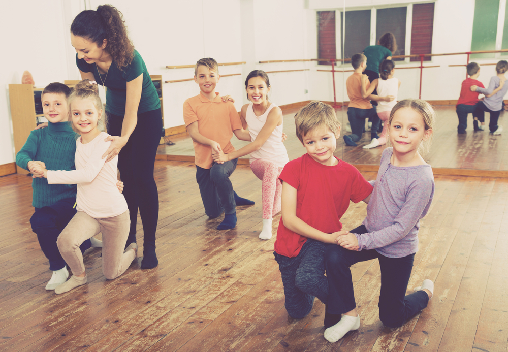 El baile es un ejercicio físico divertido y con muchos beneficios para los niños. (Foto Prensa Libre: Servicios).