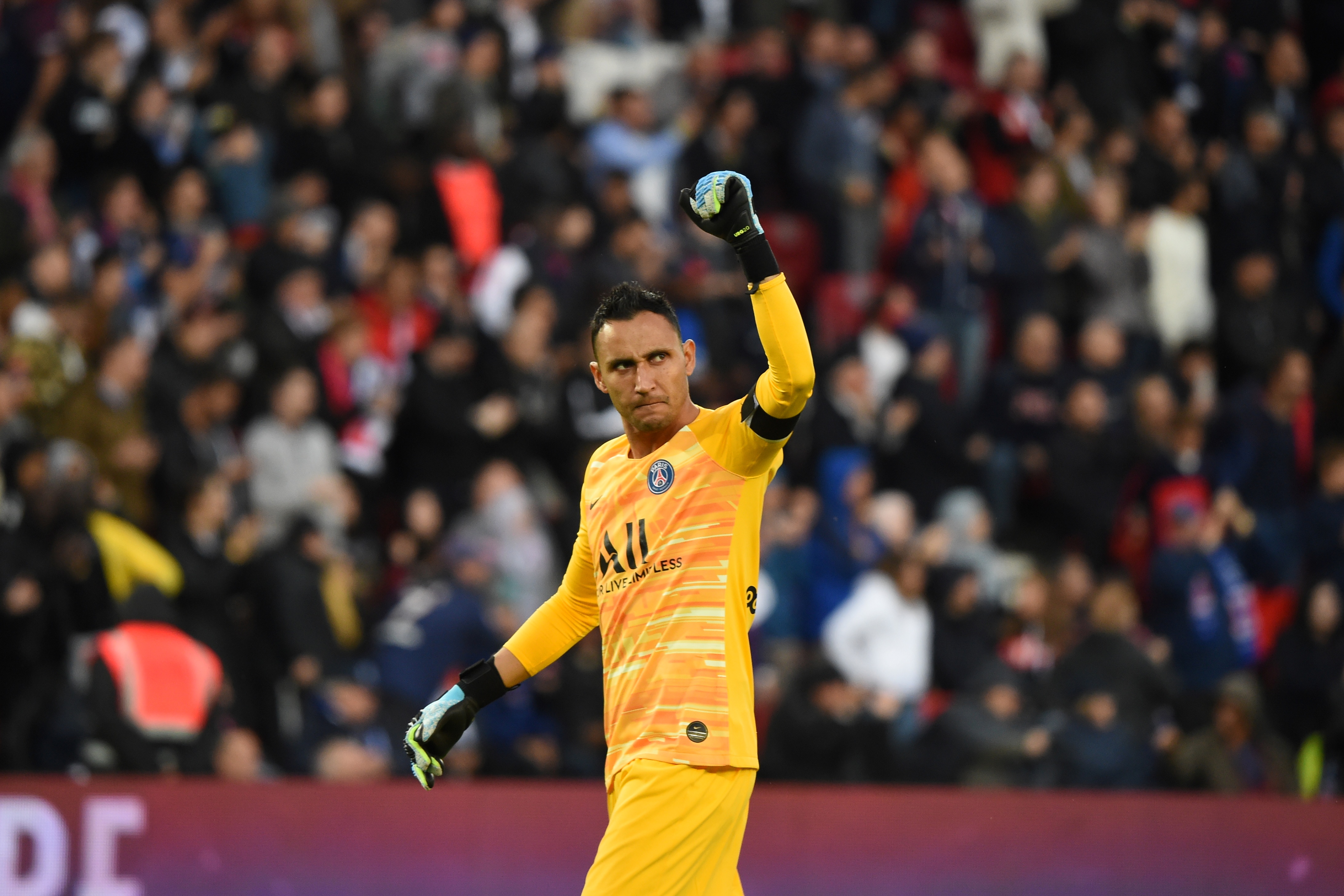 Keylor Navas vive una nueva etapa de su carrera futbolística en el París Saint-Germain. (Foto Prensa Libre: AFP)