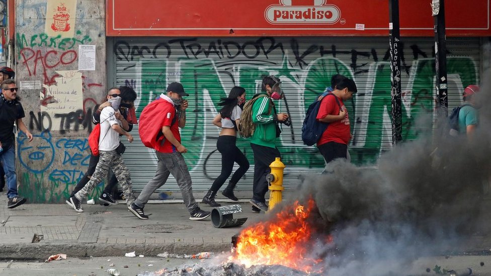 El gobierno anunció este miércoles la cancelación de dos grandes cumbres internacionales en medio de las protestas. REUTERS