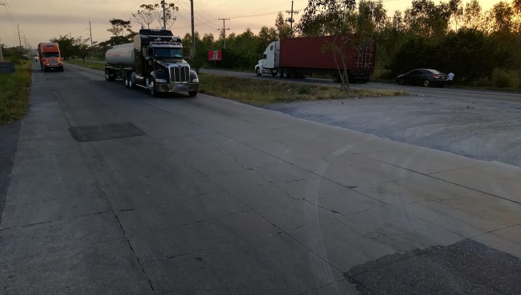 El Congreso deberá de conocer el contrato de la primera APP en Guatemala que es la autopista de Escuintla a Puerto Quetzal. (Foto Prensa Libre: Hemeroteca) 