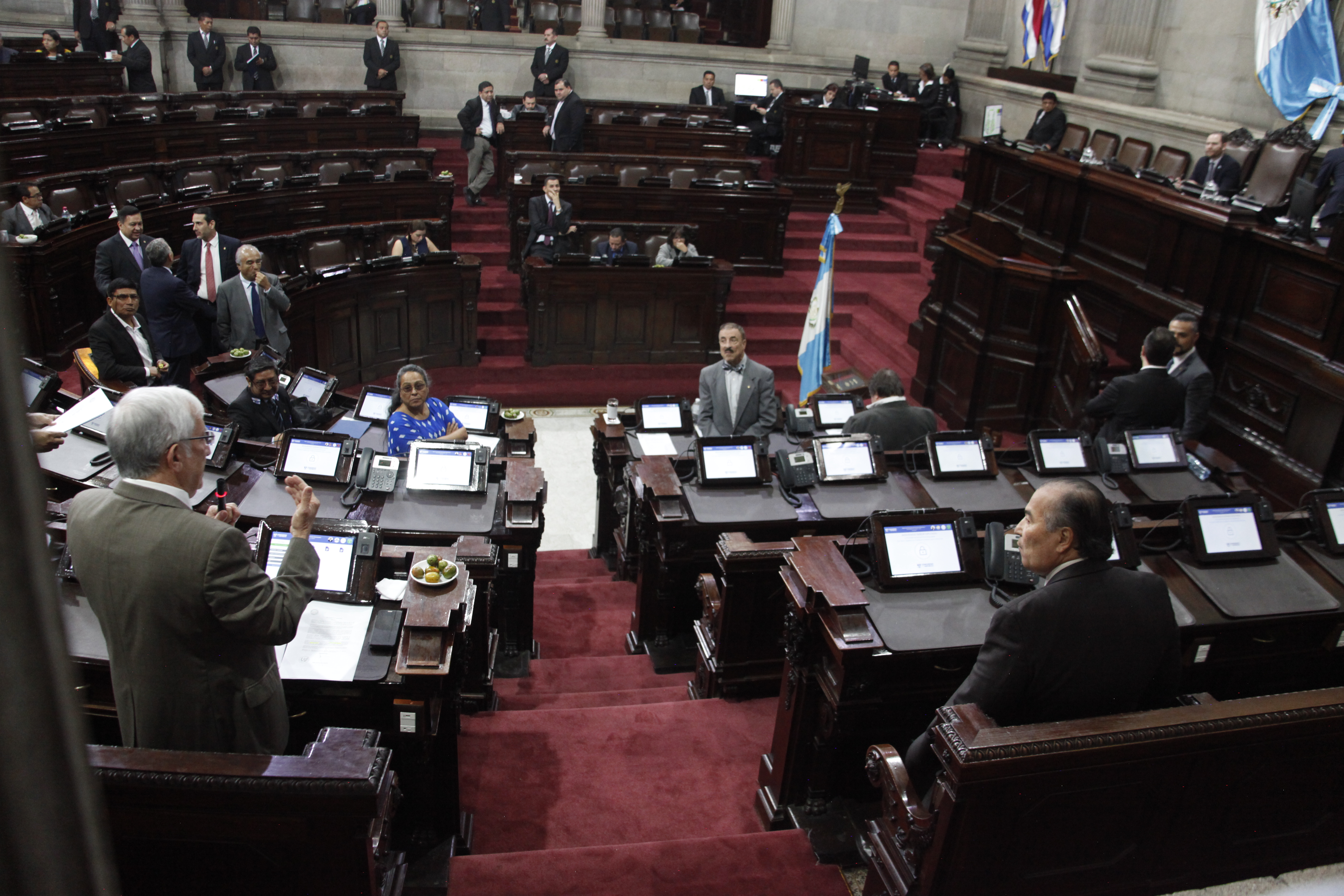 Sesión del Congreso conoció en tercer debate la ley de la vida y la familia, pero no hubo votación. (Foto Prensa Libre: Hemeroteca PL)