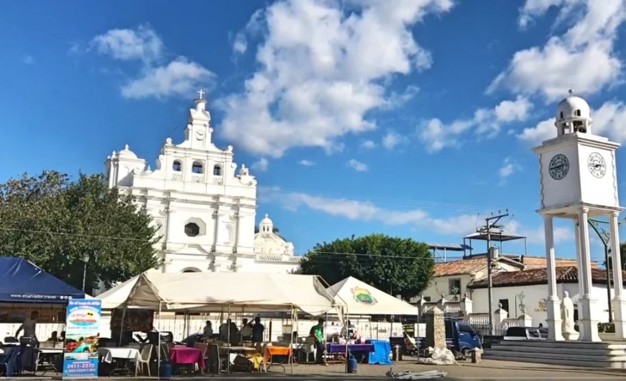 La imagen fue robada del templo de San Pedro Apóstol, de Metapán, El Salvador. (Foto: captura de YouTube)