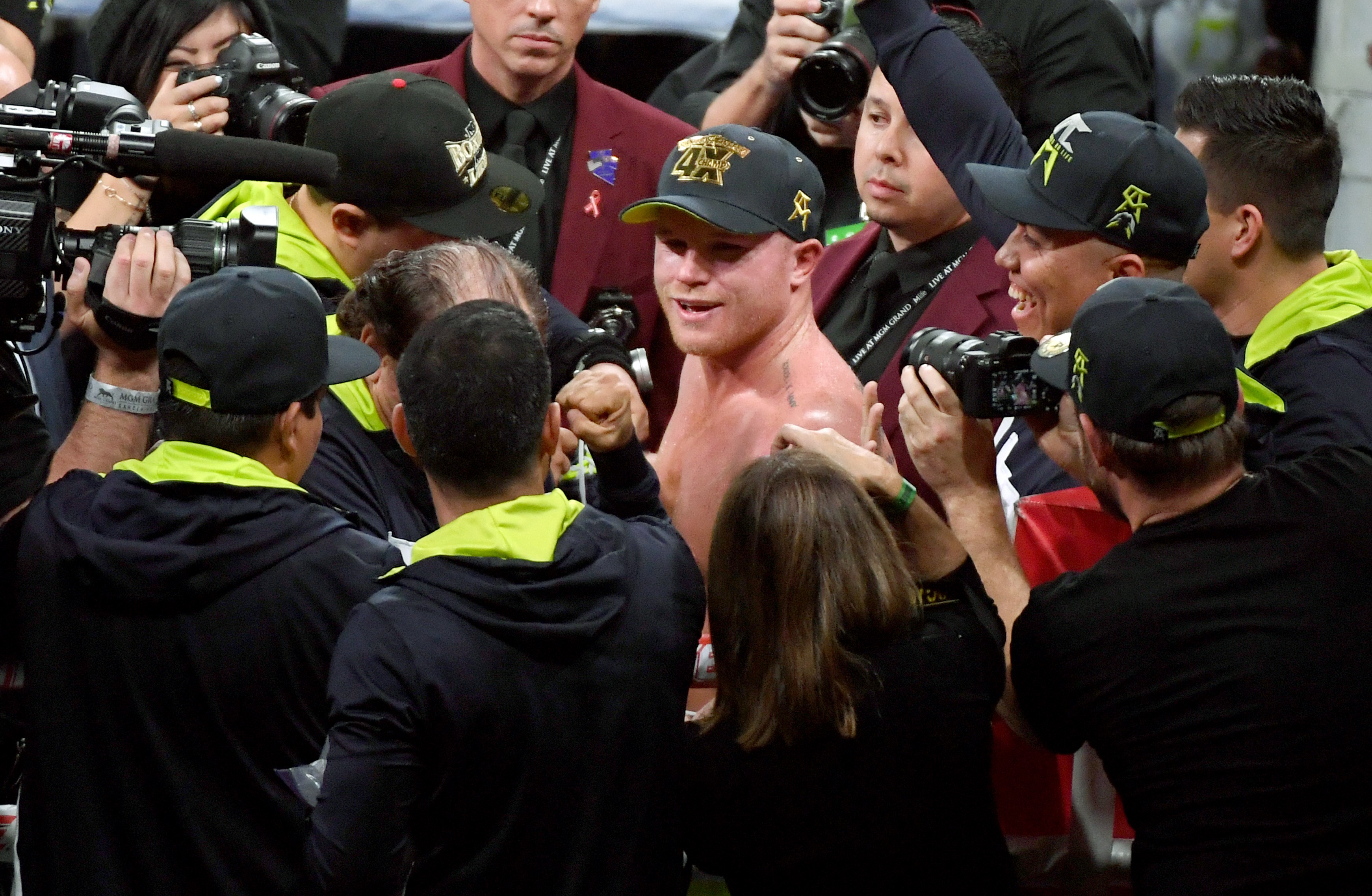 Se aplaza la pelea de Canelo Álvarez por la pandemia del coronavirus. (Foto Prensa Libre: AFP)  