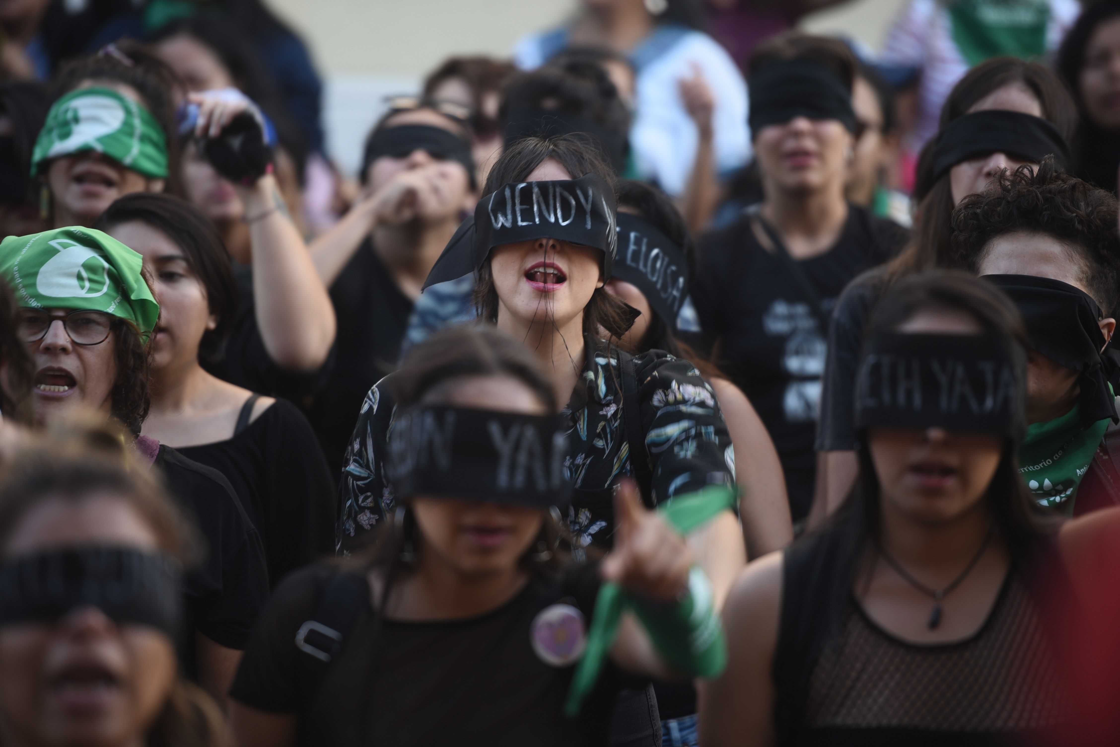 La lucha de las mujeres por la igualdad las ha llevado a las calles. (Foto Prensa Libre: Hemeroteca PL)