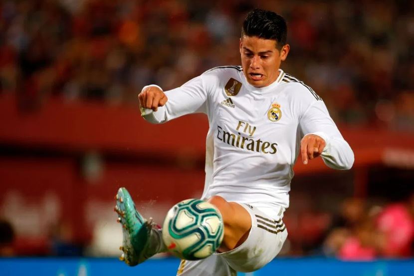 James Rodríguez durante un encuentro con el Mallorca por la Liga Española en octubre de 2019. (Foto Prensa Libre: AFP).