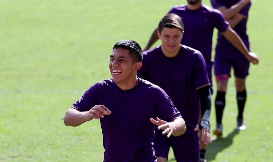 El mediocampista de Municipal John Méndez asegura que debe mejorar para llegar en óptimo estado a la fase final. (Foto Prensa Libre: Carlos Vicente)