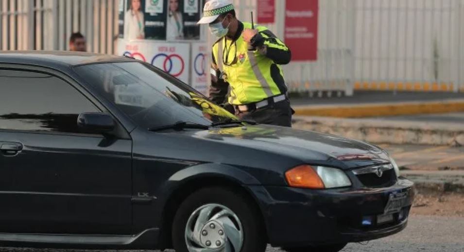 La PMT volverá a lanzar los operativos de cero tolerancia a conductores en estado de ebriedad. ( Foto Prensa Libre: Hemeroteca)