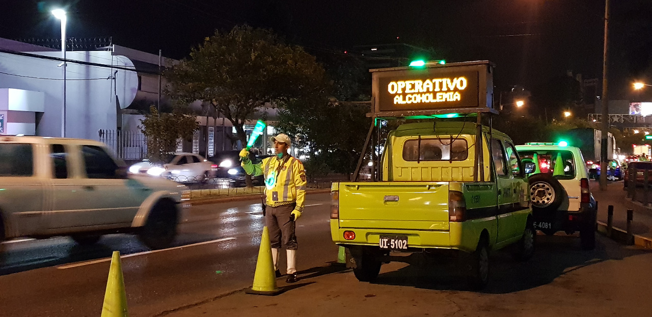 Los operativos de la PMT buscan prevenir los accidentes de tránsito, sin embargo estos no han sido efectivos. (Foto Prensa Libre: Cortesía)