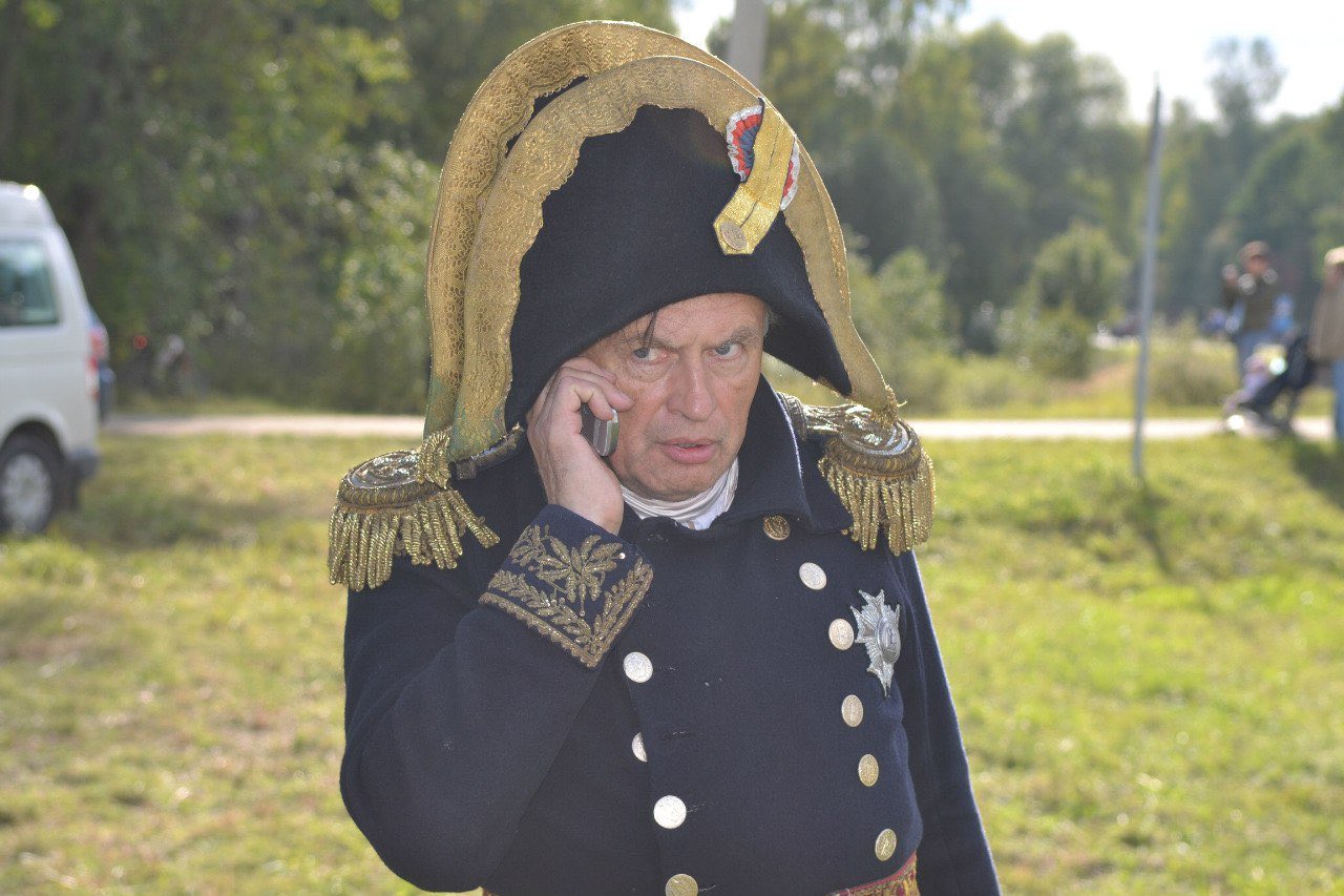 El profesor Oleg Sokolov, de 63 años, aparentemente ebrio, intentaba deshacerse de los restos de una mujer desmembrada en el río Móika, San Petersburgo. (Foto Prensa Libre: Internet)