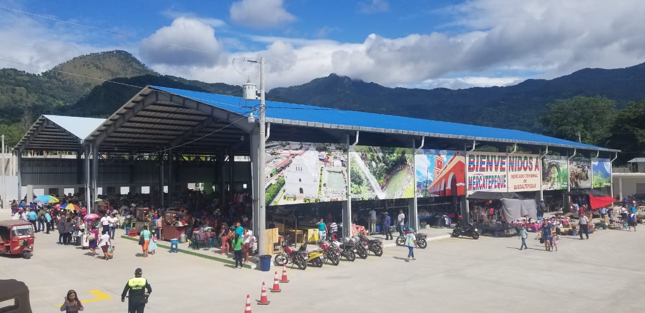 El mercado de Quezaltepeque, Chiquimula, fue habilitado esta semana. (Foto Prensa Libre: Dony Stewart)