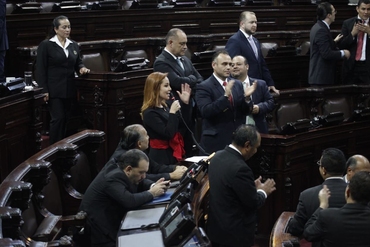 La diputada Alejandra Carillo presentó su renuncia al Congreso, a partir del 3 de diciembre. (Foto Prensa Libre: Noé Medina)