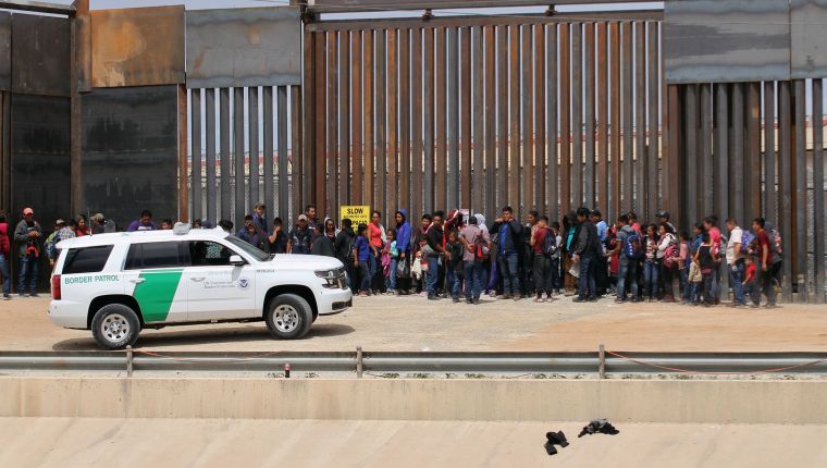 Fallo obliga al Gobierno federal de Estados Unidos a aplicar el acuerdo de tercer país seguro a quienes lo solicitaron a partir de mediados de julio. (Foto Prensa Libre: Hemeroteca PL)