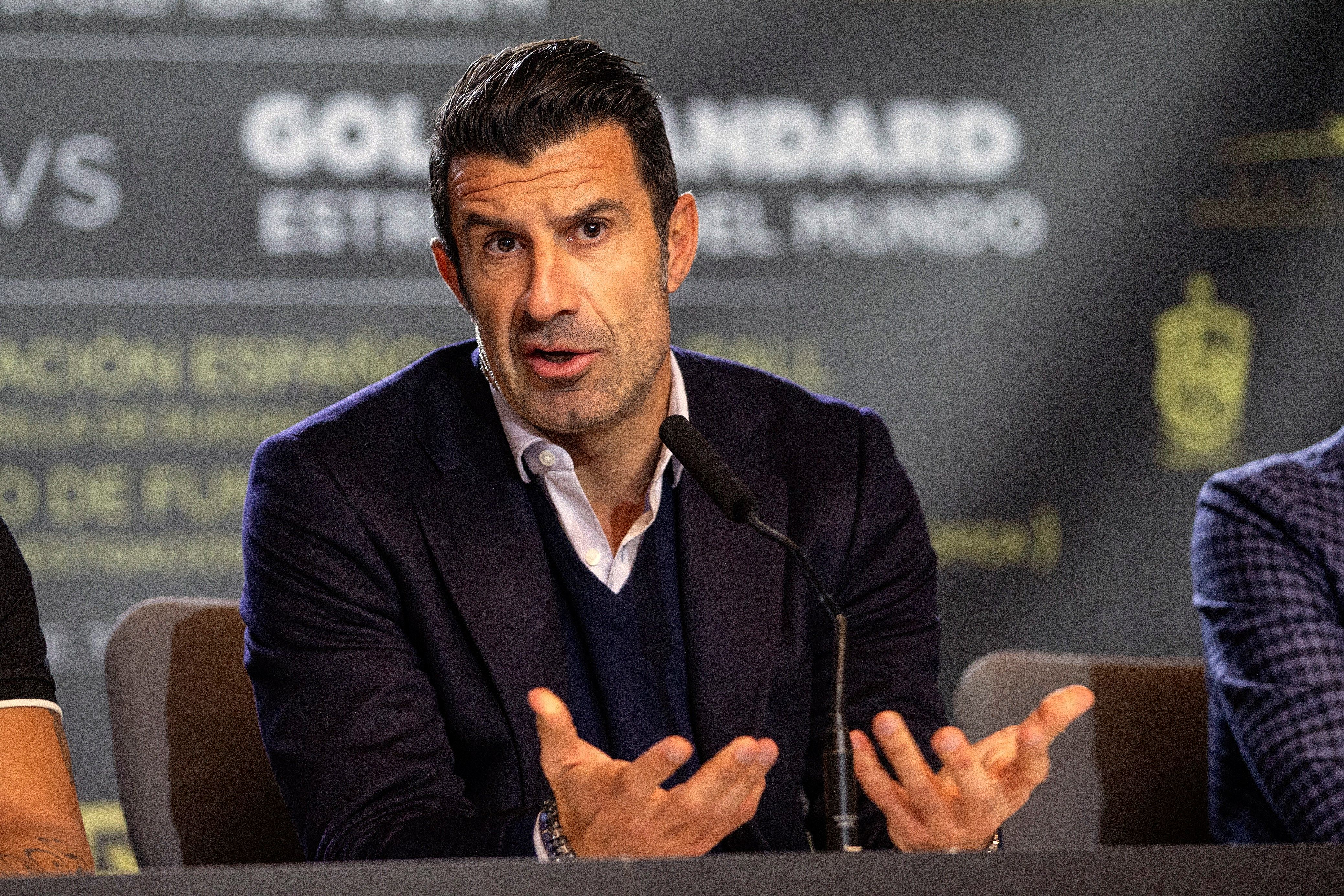 El exfutbolista Luis Figo  tiene un especial aprecio por Raúl González. (Foto Prensa Libre: EFE)