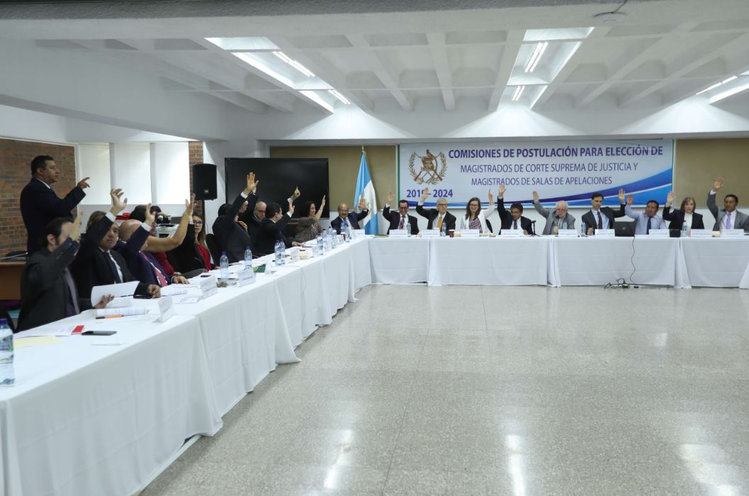 La Corte de Constitucionalidad dictó plazos para la elaboración de nóminas de candidatos a magistrados. (Foto Prensa Libre: Hemeroteca PL)