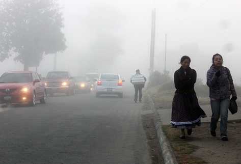 Autoridades recomiendan que se proteja a los niños y adultos mayores. (Foto HemerotecaPL)