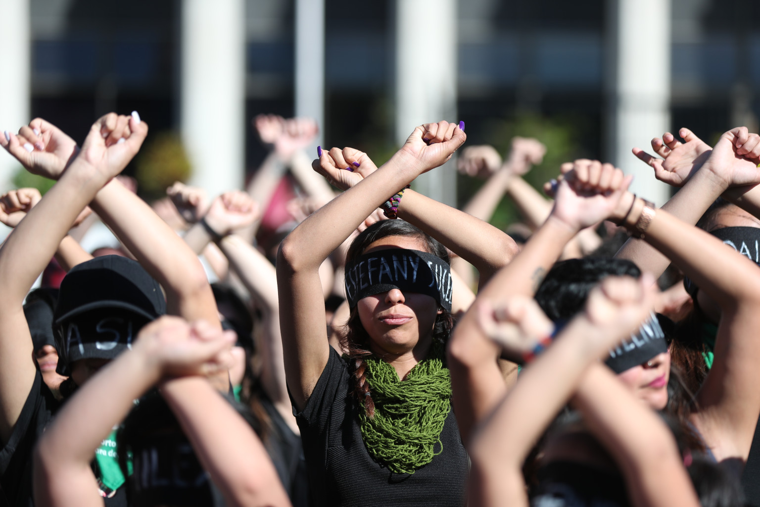 En los últimos días grupos de mujeres se han manifestado en varias ciudades por la violencia contra este sector de la población. (Foto Prensa Libre: Hemeroteca PL). 