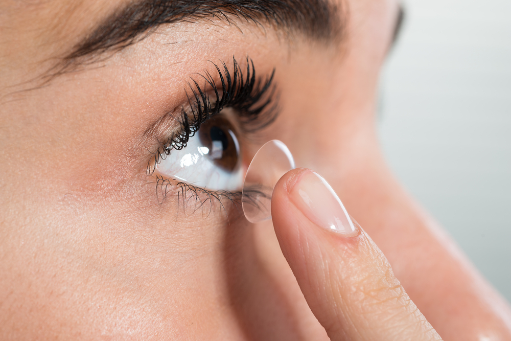 Tome en cuenta estos consejos para comprar los lentes de contacto adecuados según sus problemas de la vista. (Prensa Libre: Servicios).