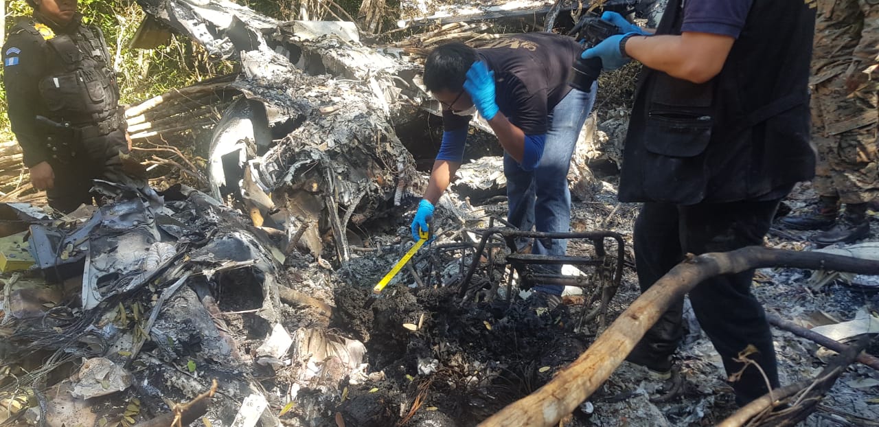 La avioneta fue detectada por los radares de la Fuerza Aérea Guatemalteca (FAG). (Foto Prensa Libre: Ejército de Guatemala)