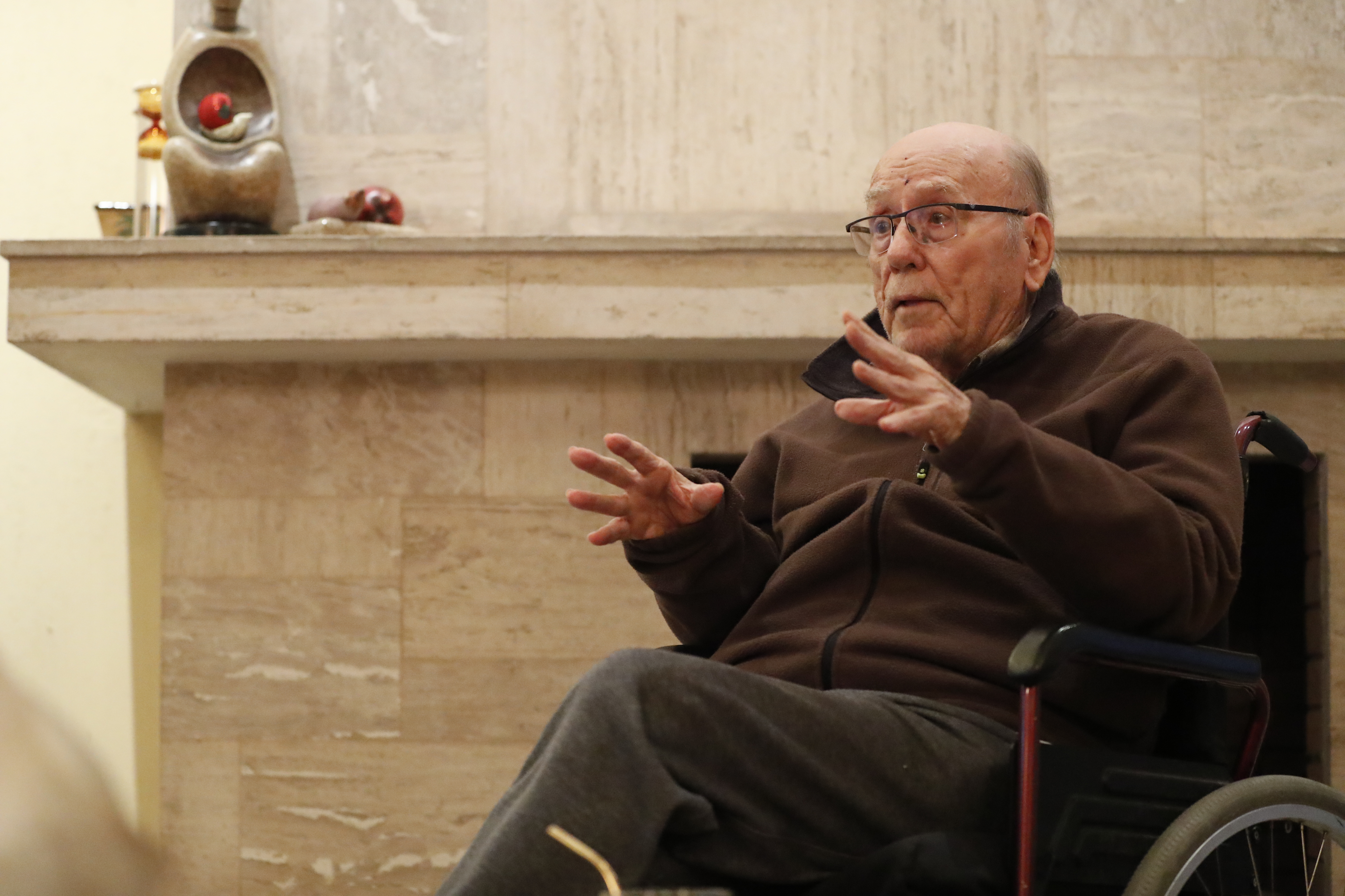 El sociólogo Armando de la Torre, durante una entrevista con Prensa Libre, evalúa el trabajo Jimmy Morales y expresa su optimismo por el cambio de gobierno. (Foto Prensa Libre: Esbin García)