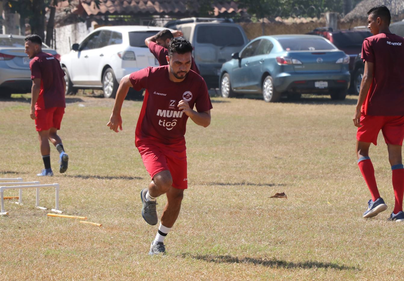 El delantero mexicano Carlos Kamiani Félix comenzó con un doblete el Clausura 2020. (Foto Prensa Libre: Carlos Paredes)