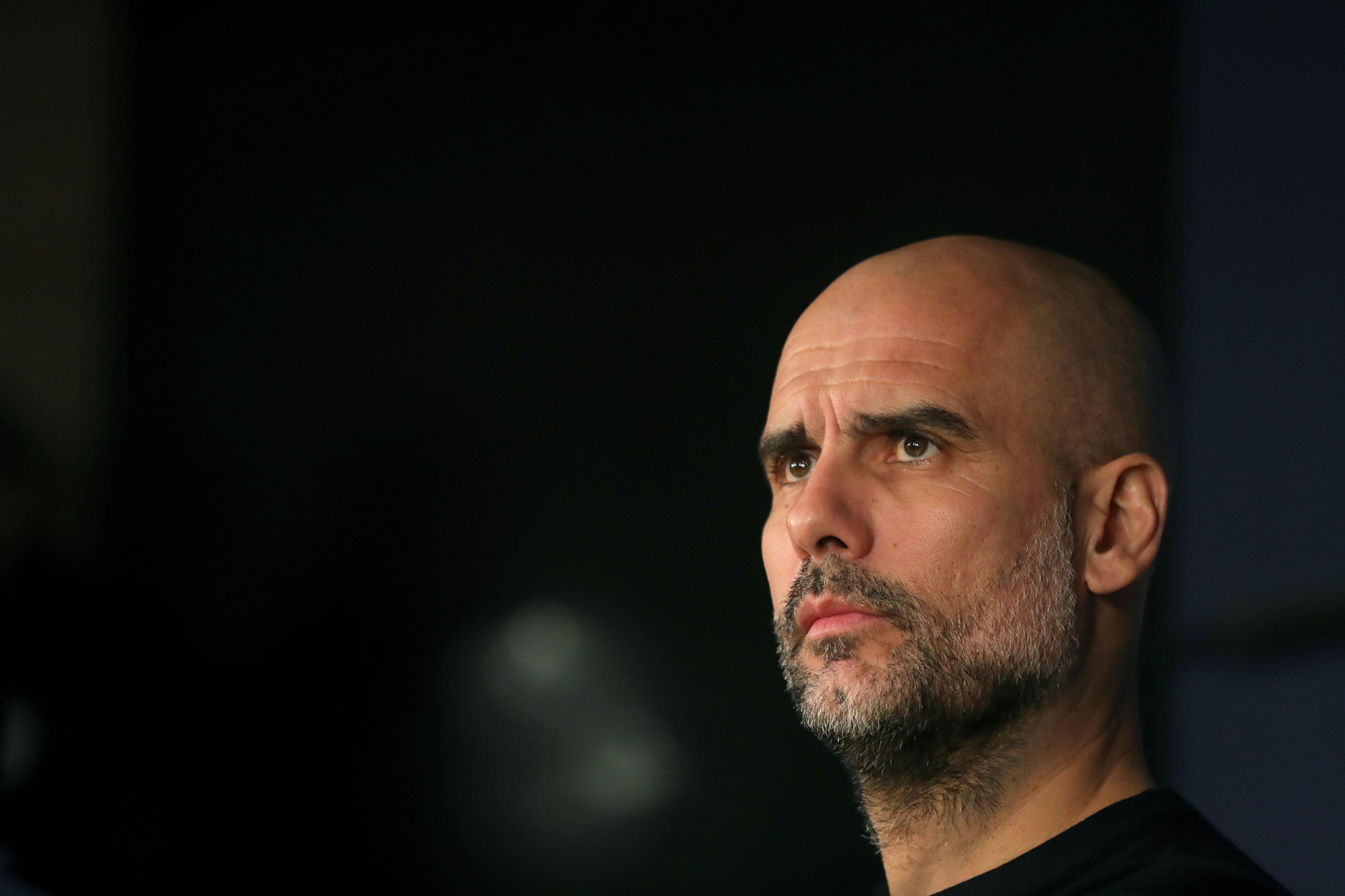 El entrenador del Manchester City, Pep Guardiola, durante la rueda de prensa que ha ofrecido este martes en Madrid. (Foto Prensa Libre: EFE)