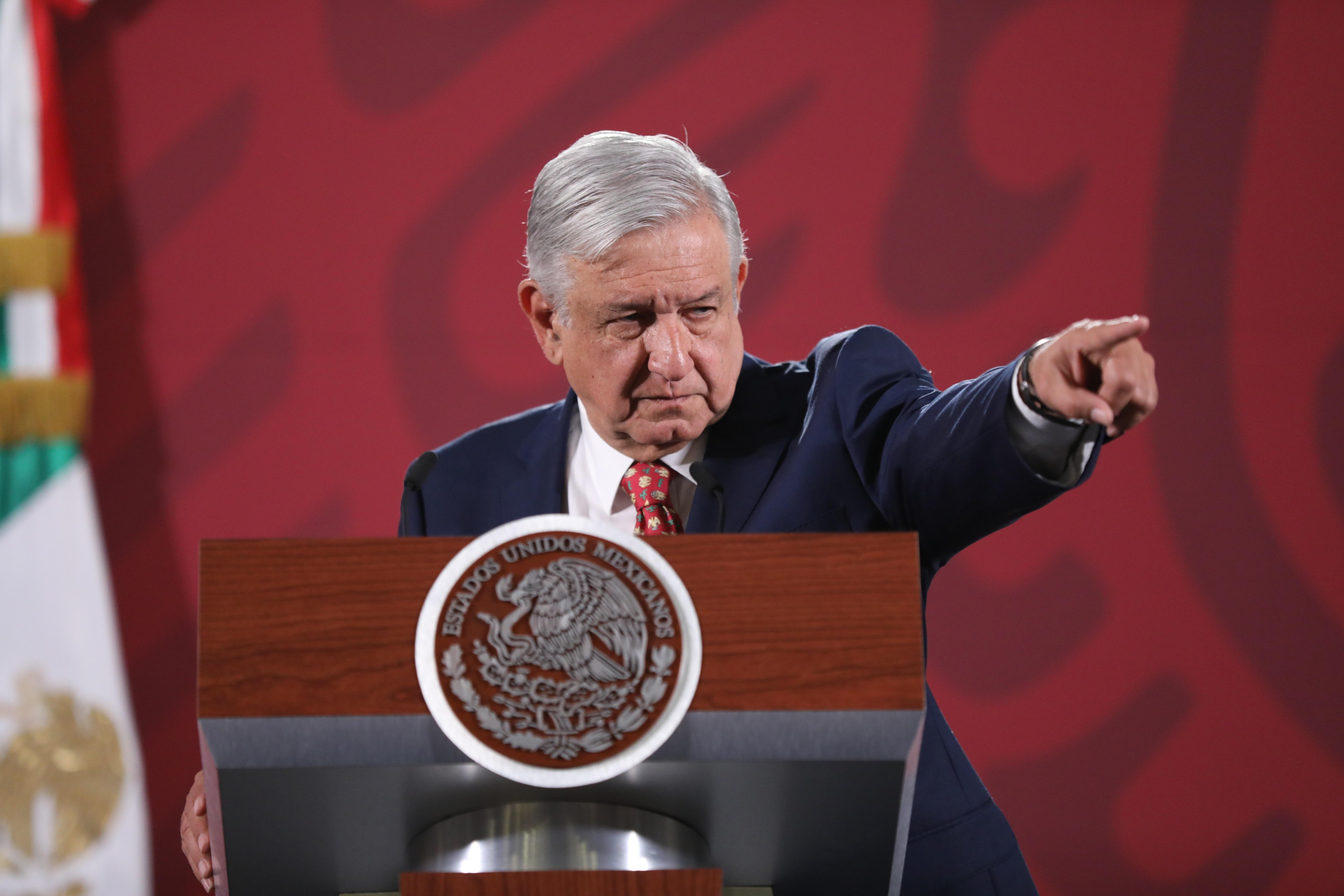 Manuel López OObrador culpa al neoliberalismo por los femicidios en México. (Foto Prensa Libre: EFE)