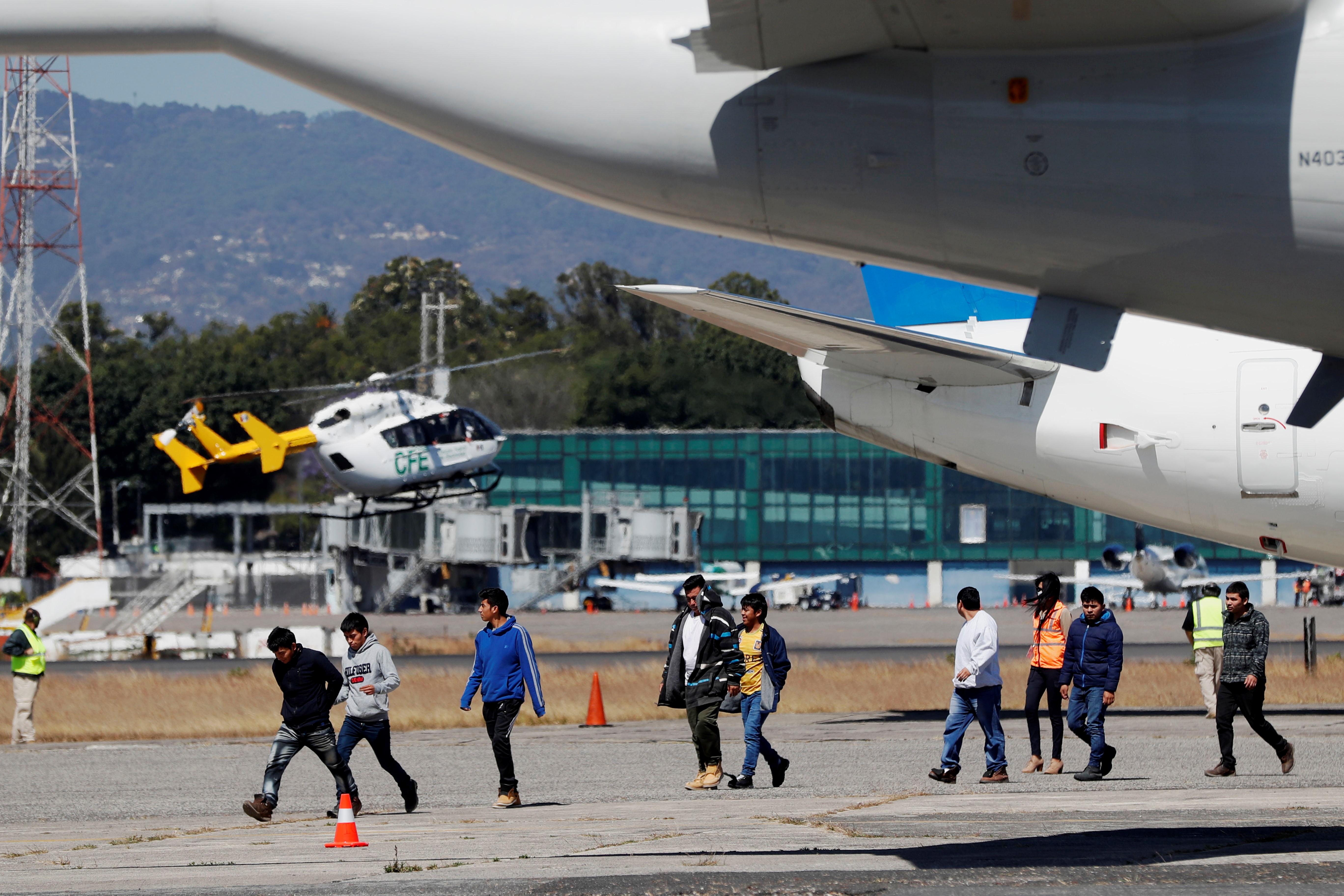 Los migrantes estarán en cuarentena y observación en tanto se confirma el resultado de las pruebas a dos pacientes. (Foto Prensa Libre: Hemeroteca PL)