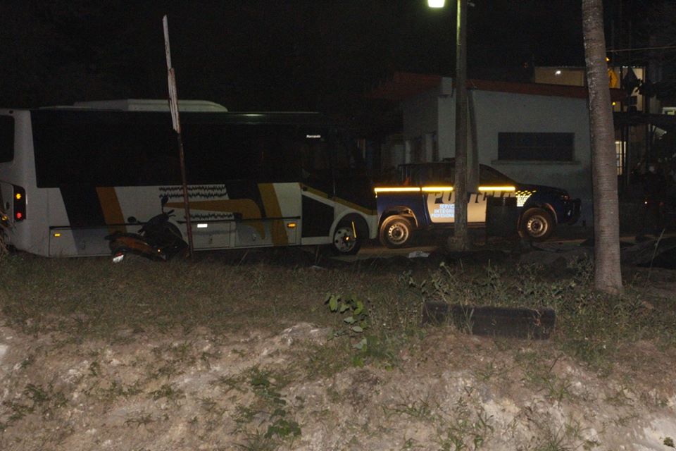 El grupo se transportaba de Izabal a Petén. (Foto Prensa Libre: PNC)