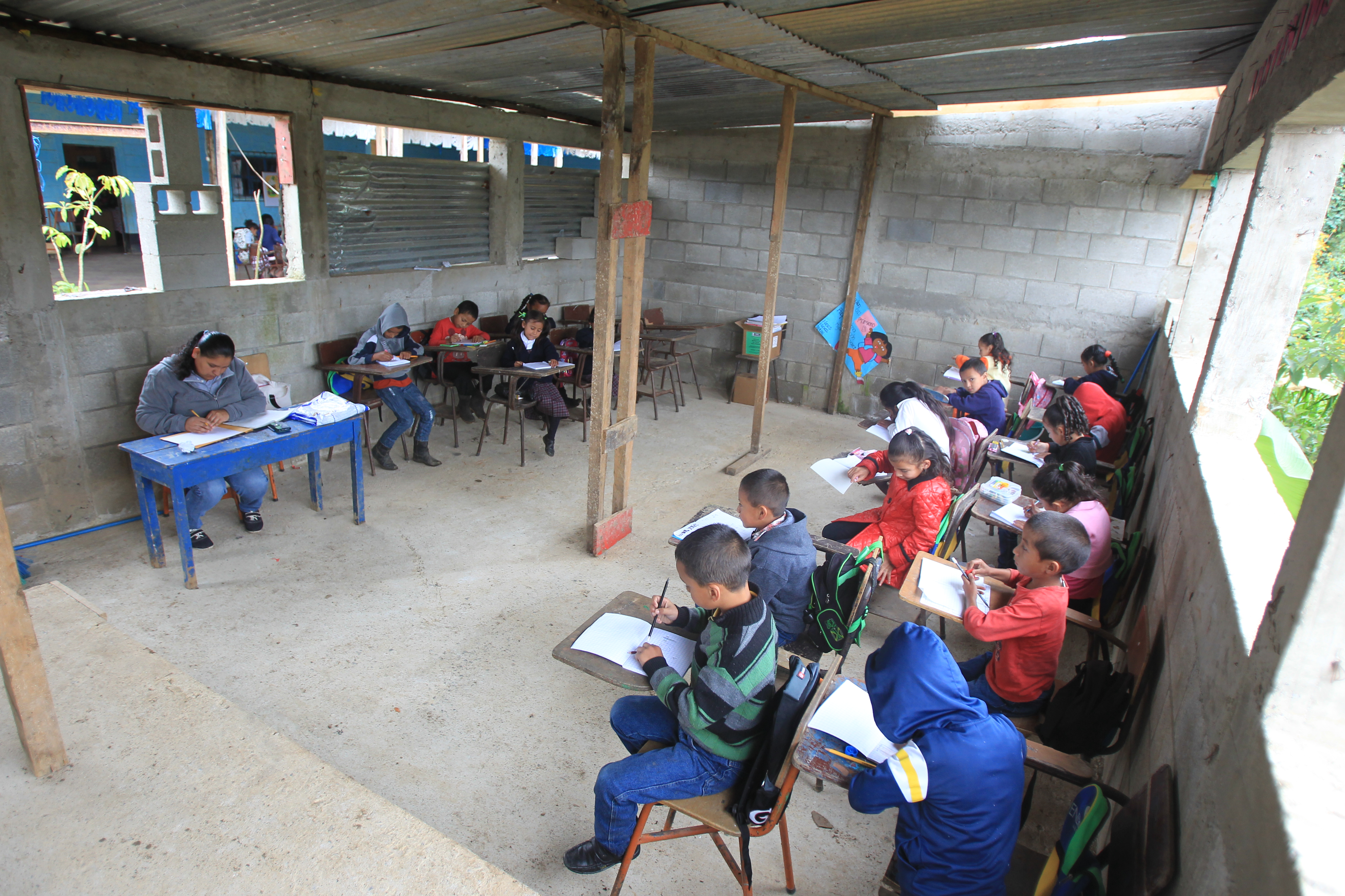 El Mineduc suspendió desde el 16 de marzo del 2020 las clases presenciales por el coronavirus. (Foto Prensa Libre: Hemeroteca PL)