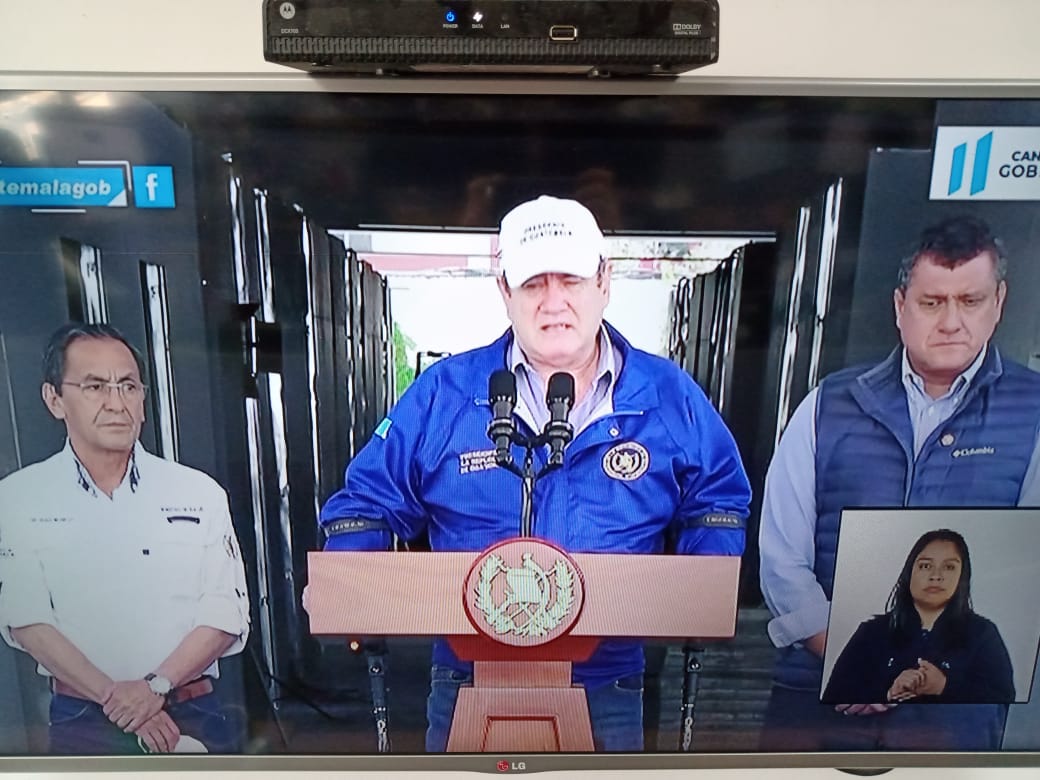 El presidente Alejandro Giammattei informó que se impondrá toque de queda en el país. (Foto Prensa Libre: Hemeroteca PL)