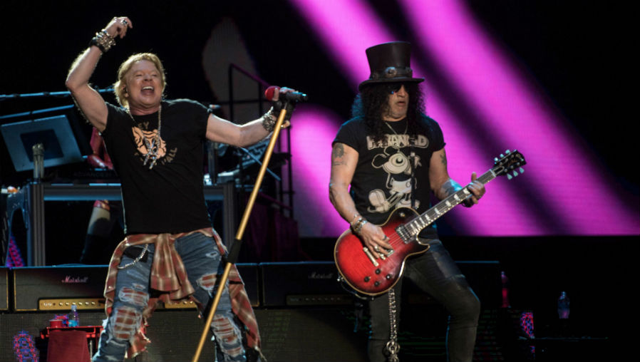 Guns N Roses se presentó el sábado 14 de marzo en el Festival Vive Latino en la ciudad de México. (Foto Prensa Libre: AFP)