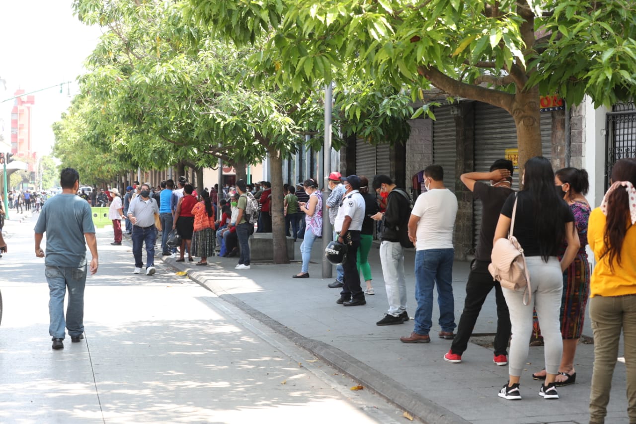 El presidente Alejandro Giammattei pidió a la población no salir de su casa para evitar más contagios. (Foto Prensa Libre: Érick Ávila).