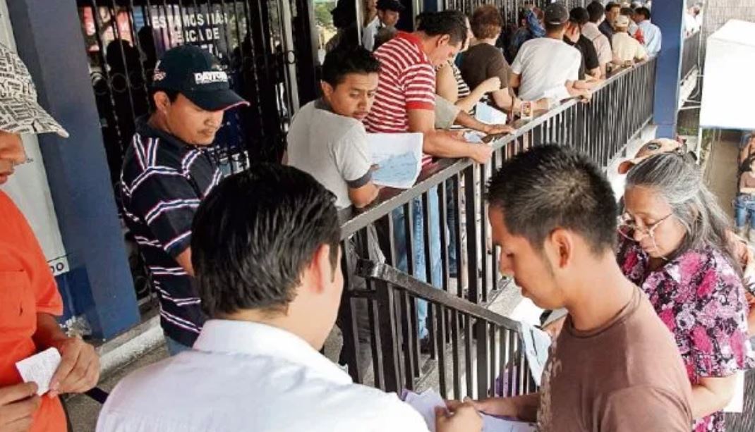 Maycom  anunció  de que reanuda atención en algunas agencias y utilizará medidas de contención por el coronavirus en Guatemala. (Foto Prensa Libre: Hemeroteca PL).  