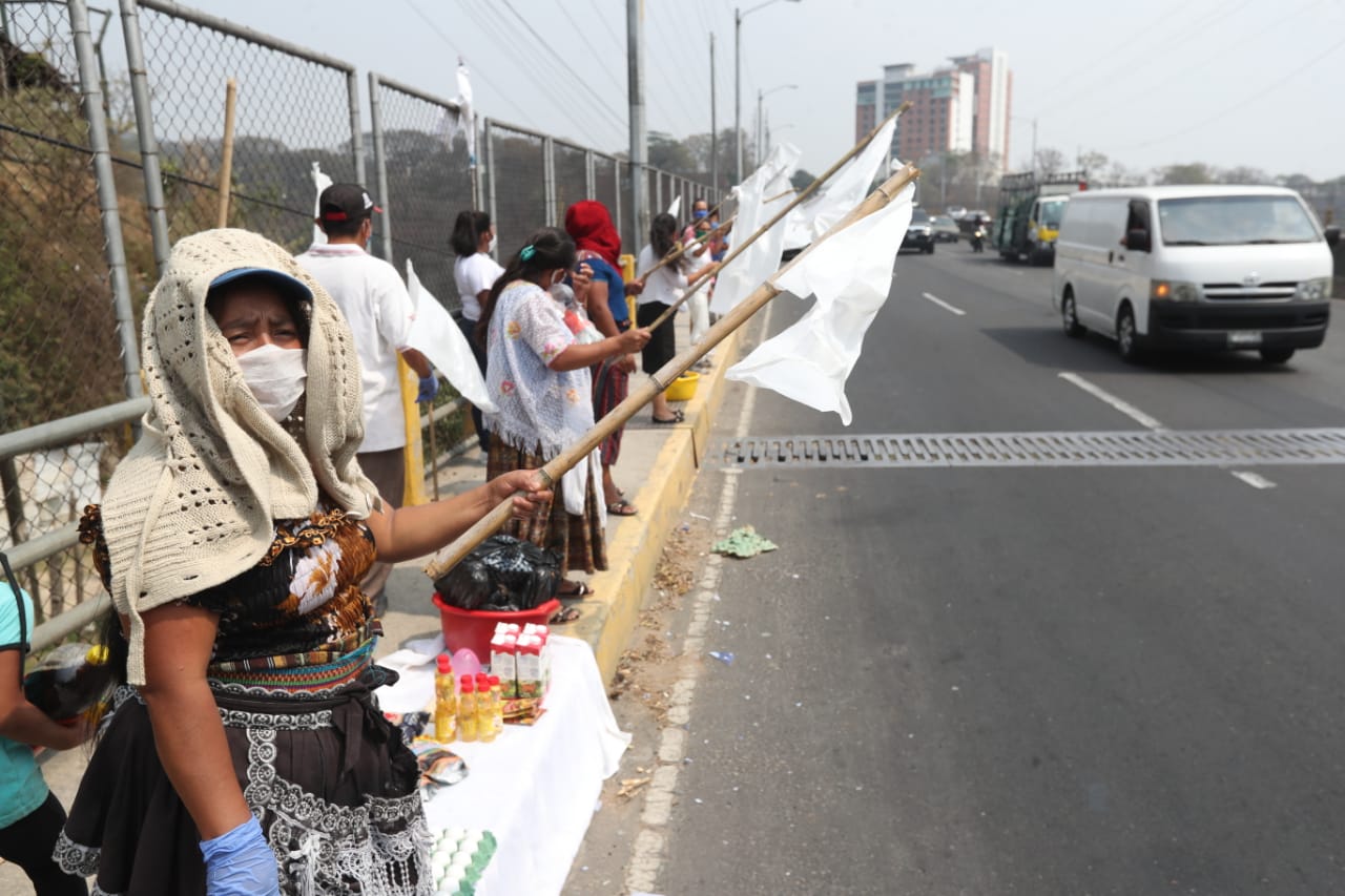 Las actuales circunstancias de las medidas restrictivas impiden que se agilice la ejecución del gasto público en el aparato productivo, y que cada día golpea a los agentes económicos. (Foto Prensa Libre: Érick Ávila)