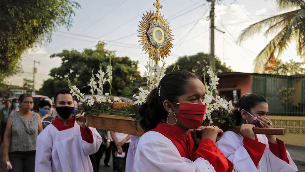 En Nicaragua, se ven estos días escenas que se han vuelto insólitas durante la pandemia.