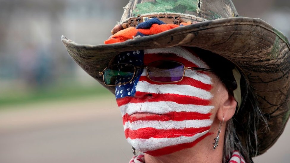 El nacionalismo económico ha tomado un nuevo impulso con la pandemia, aunque ya se había manifestado con la llegada al poder de Donald Trump y el resultado de la votación sobre el Brexit en el Reino Unido. (Foto Prensa Libre: Getty Images)