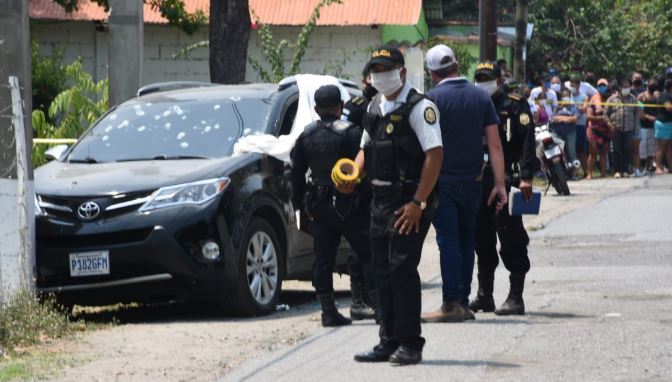 Lugar donde murió baleado el alcalde de Teculután, César Augusto Paz. (Foto Prensa Libre: Wilder López). 
 
