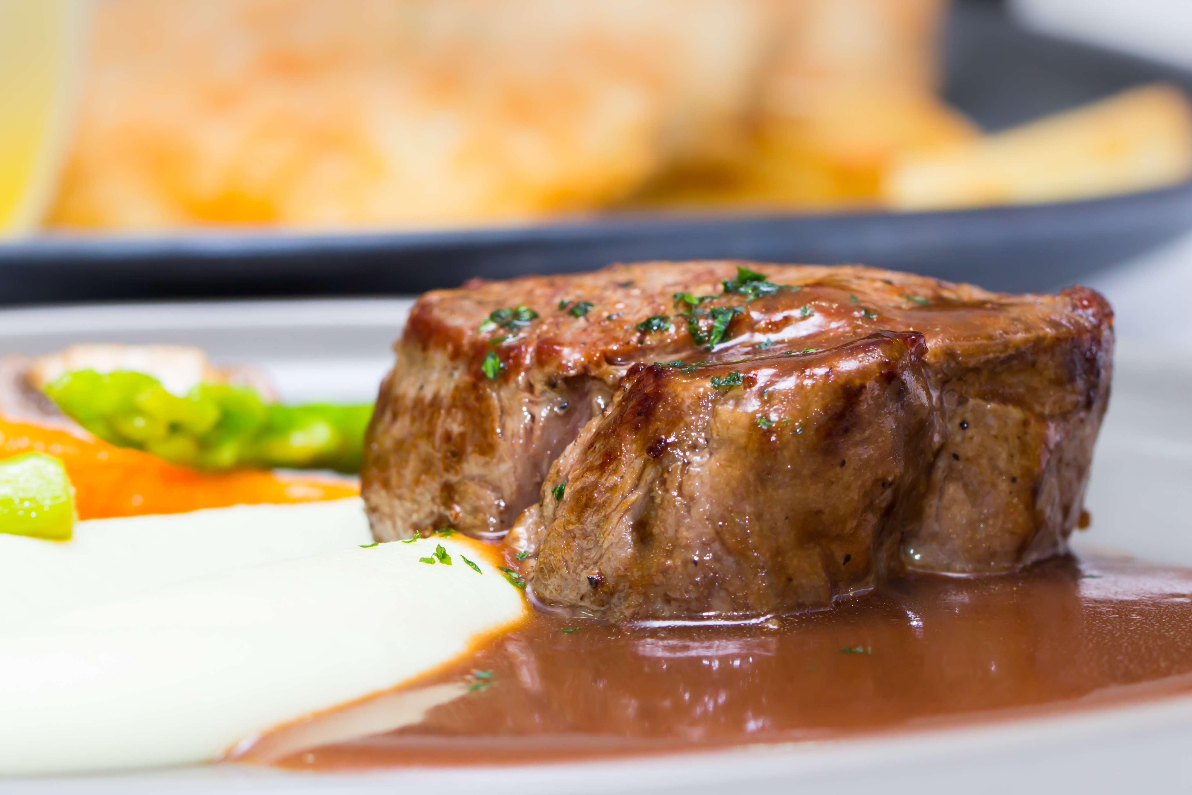 En pocos minutos tendrá el plato principal de su almuerzo o cena listo. Foto Prensa Libre: ShutterStock