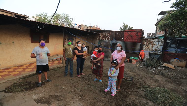 Baja en los ingresos para el hogar son algunos de los efectos derivados del covid 19 y las medidas de restricción para mitigarlo. (Foto, Prensa Libre: Hemeroteca PL).