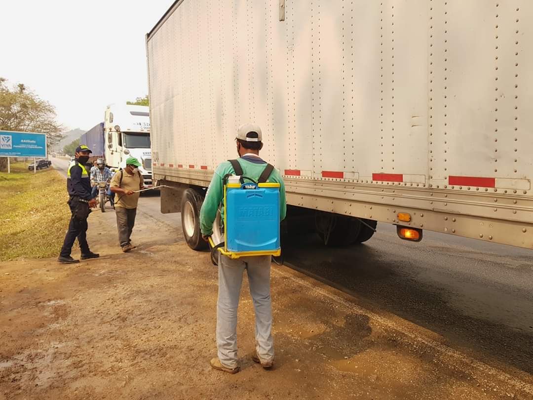 Desde hace varios días se han tomado medidas de sanitización en San Benito, Petén.(Prensa Libre: Dony Stewart)