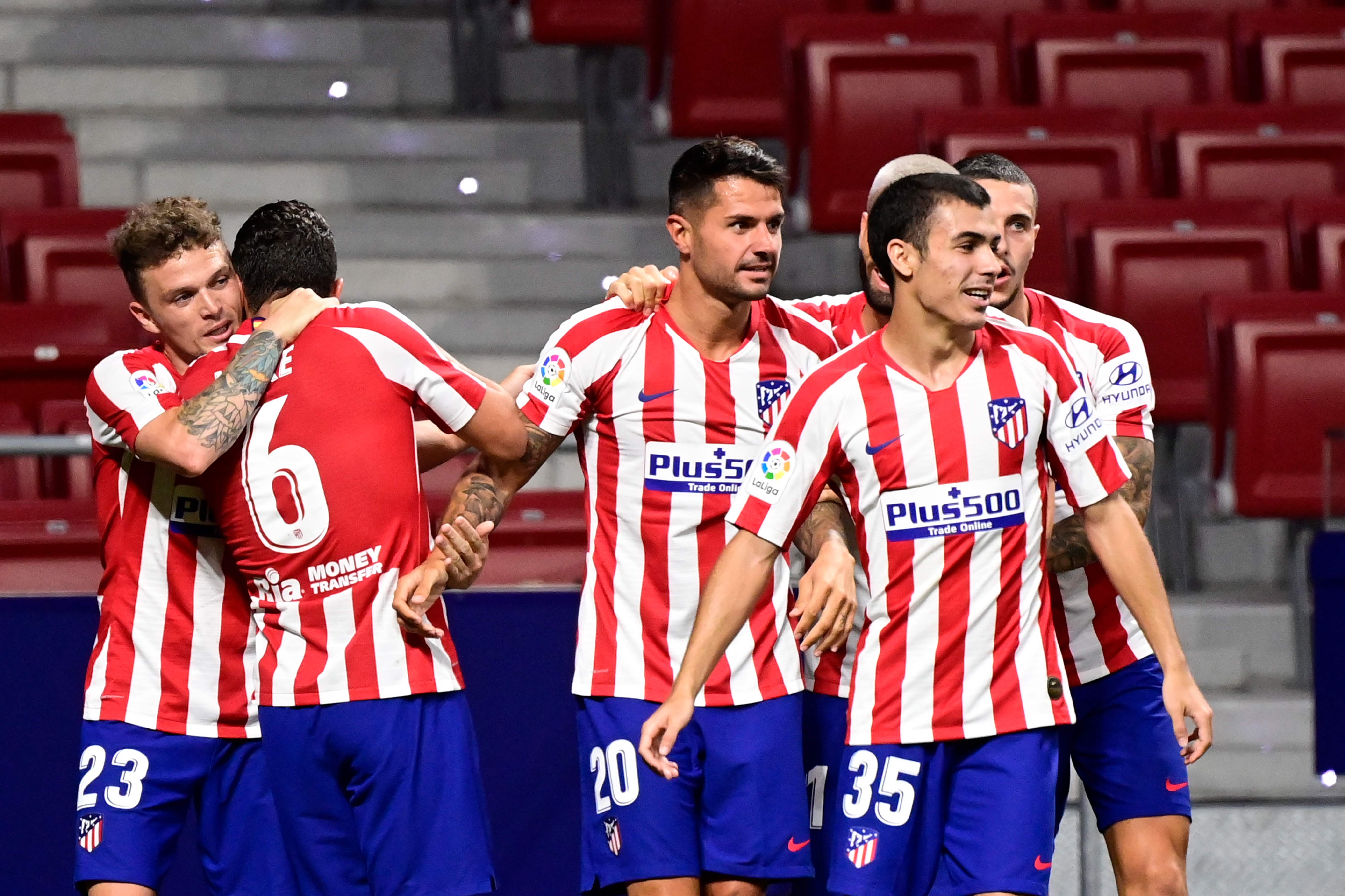 Los jugadores del Atlético de Madrid terminaron festejando. (Foto Prensa Libre: AFP)