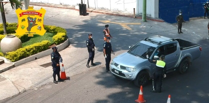 EL paso hacia Malacatán, San Marcos, estaba cerrado por el cordón sanitario impuesto por autoridades ante los contagios de coronavirus. (Foto Prensa Libre: Muni Malacatán)