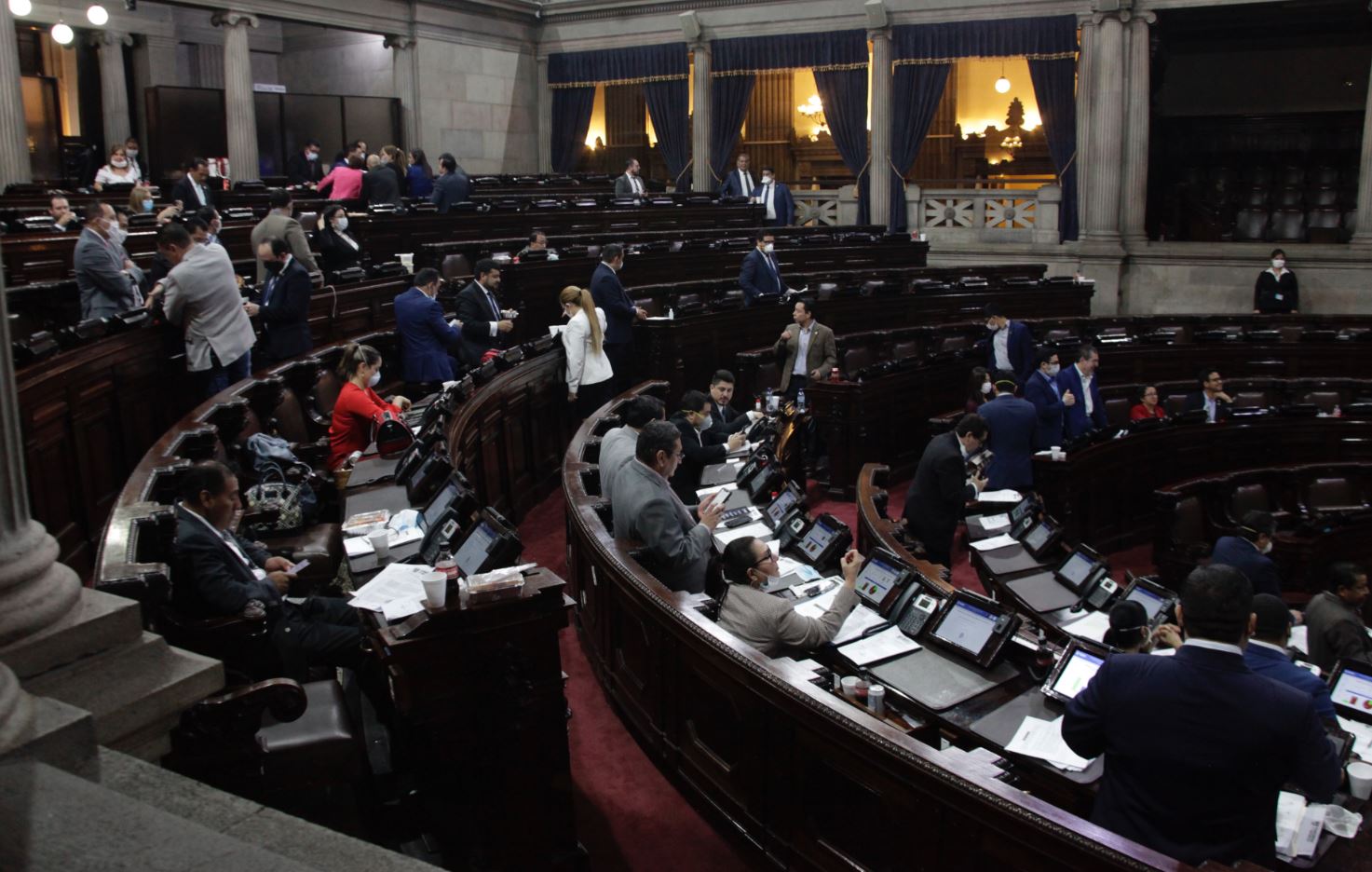 El Congreso hasta ahora no ha logrado acuerdos para elegir las nuevas cortes, aunque sí decidieron que la elección será a viva voz, uno por uno. (Foto Prensa Libre: Hemeroteca PL)