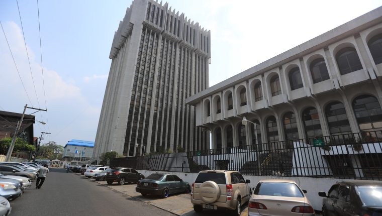 Tribunales y juzgados han mantenido un ritmo de trabajo atípico durante la pandemia. Foto Prensa Libre: Juan Diego González. 